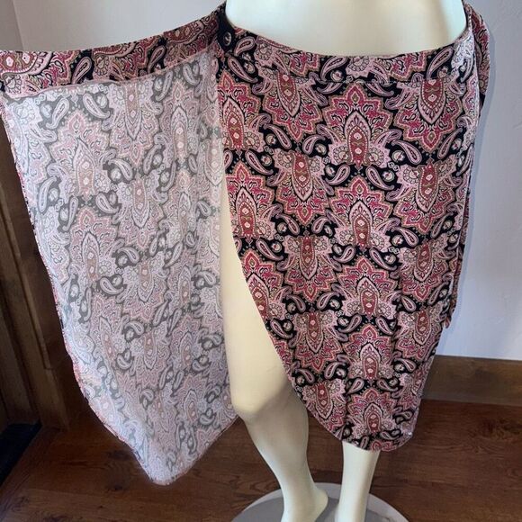 Maurices Bohemian Pink Paisley Print Wrap Skirt Size Medium Rayon - Picture 11 of 13